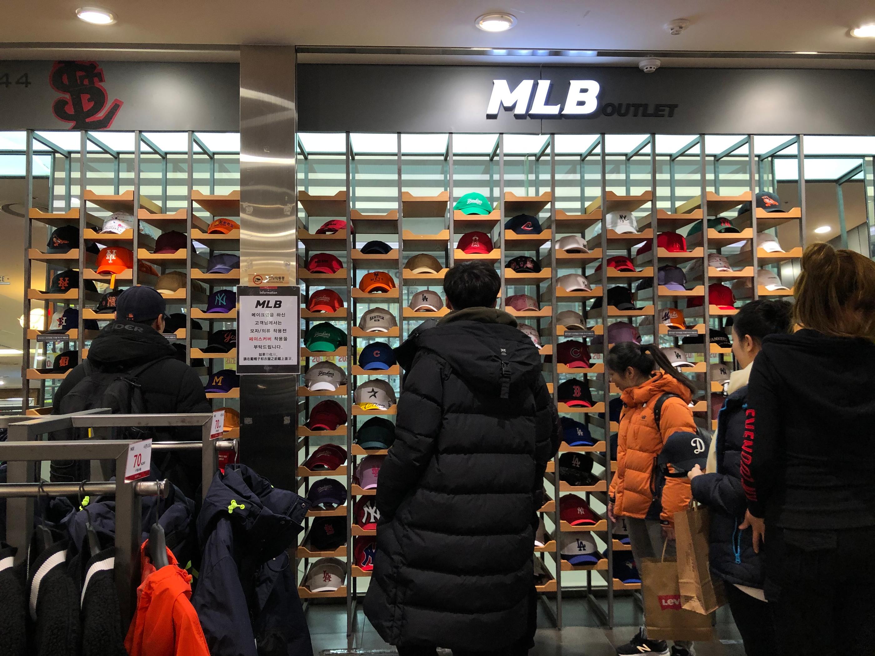 ลดราคาเหลือครึ่งเดียว! Mario Outlet ในโซล ราคาประหนึ่งอันเดอร์กราวน์ช้อปปิ้ง บอกได้คำเดียวว่าคุ้ม!